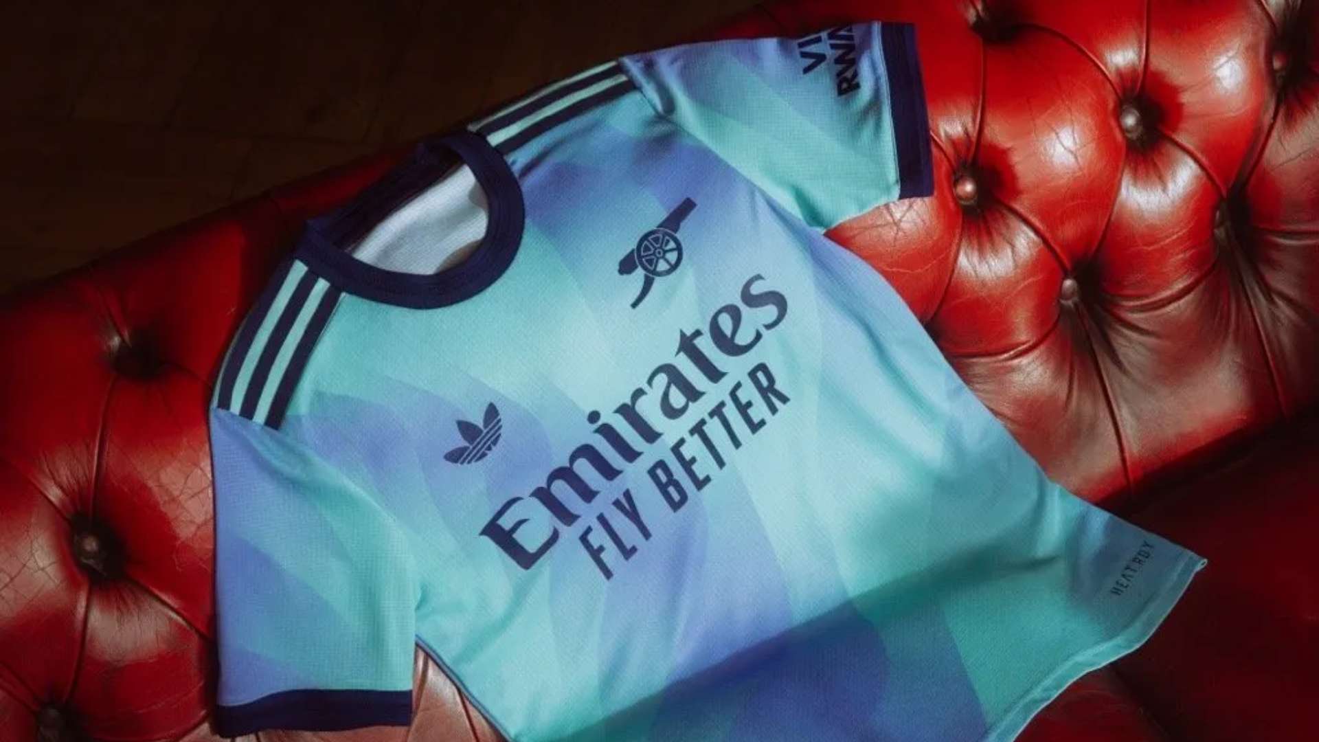 中国足球的 中国足球的